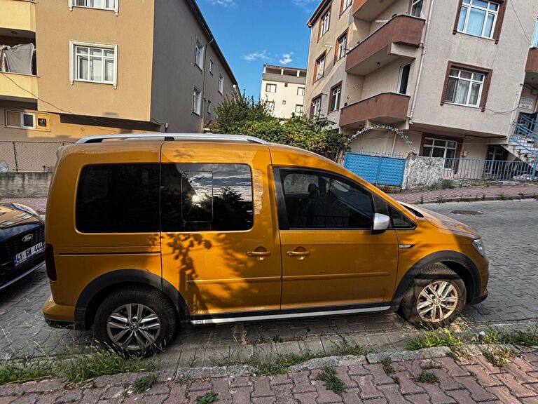 VOLKSWAGEN CADDY