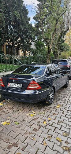 MERCEDES C-SERISI
