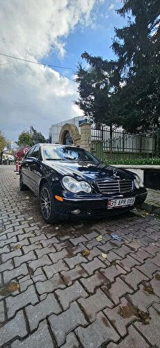 MERCEDES C-SERISI