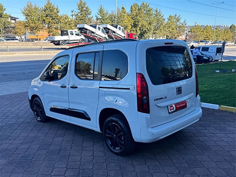 FIAT DOBLO COMBI