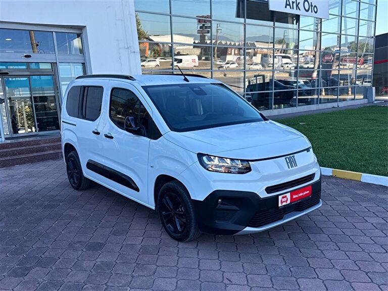 FIAT DOBLO COMBI