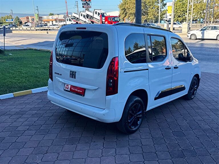 FIAT DOBLO COMBI