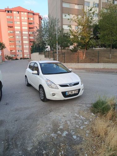 HYUNDAI I20 TROY