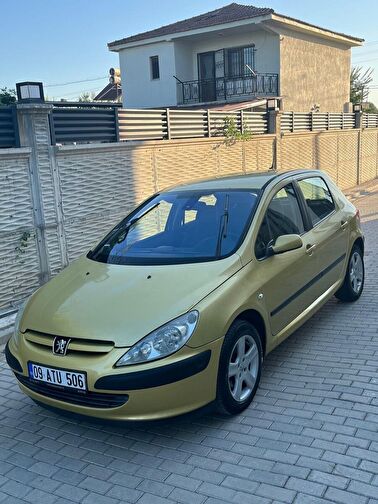 PEUGEOT 307
