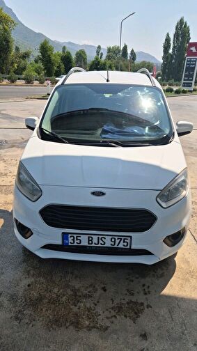 FORD TOURNEO COURIER