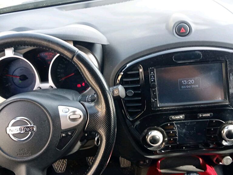 NISSAN JUKE