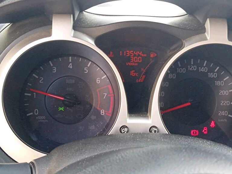 NISSAN JUKE