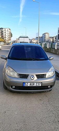 RENAULT SCENIC