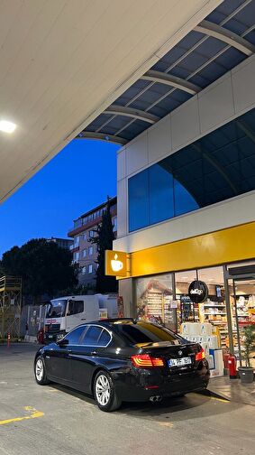 BMW 5 SERISI