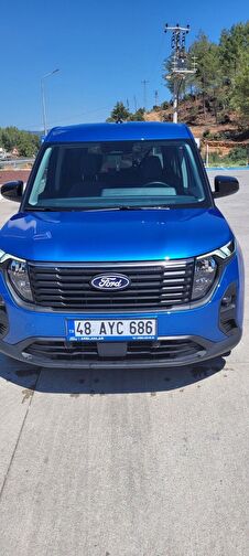 FORD TOURNEO COURIER