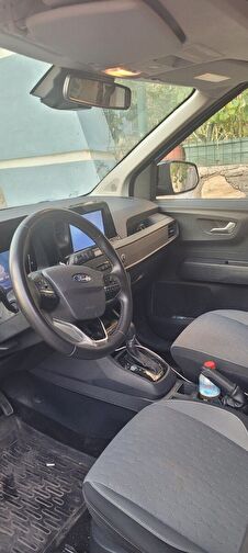 FORD TOURNEO COURIER