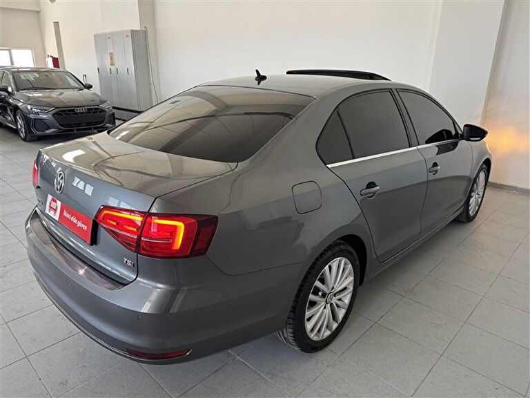 VOLKSWAGEN JETTA