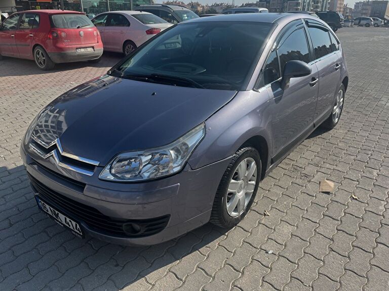 CITROËN C4