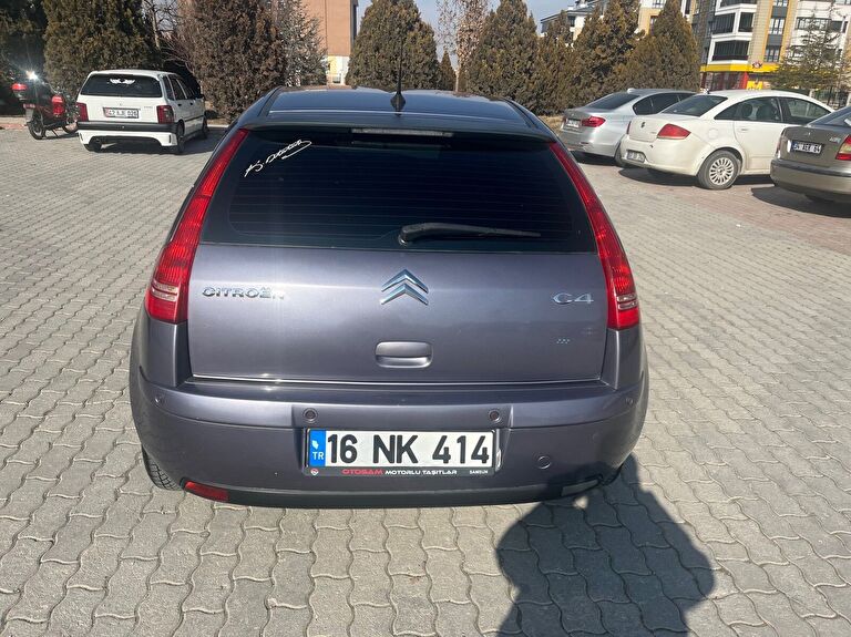 CITROËN C4