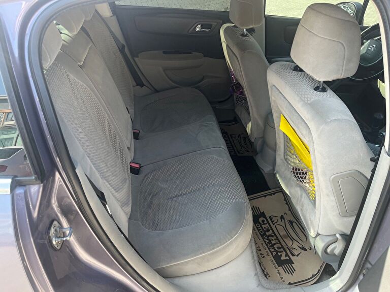 CITROËN C4