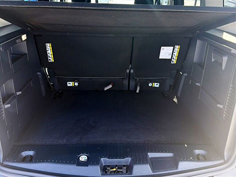 FORD TOURNEO COURIER
