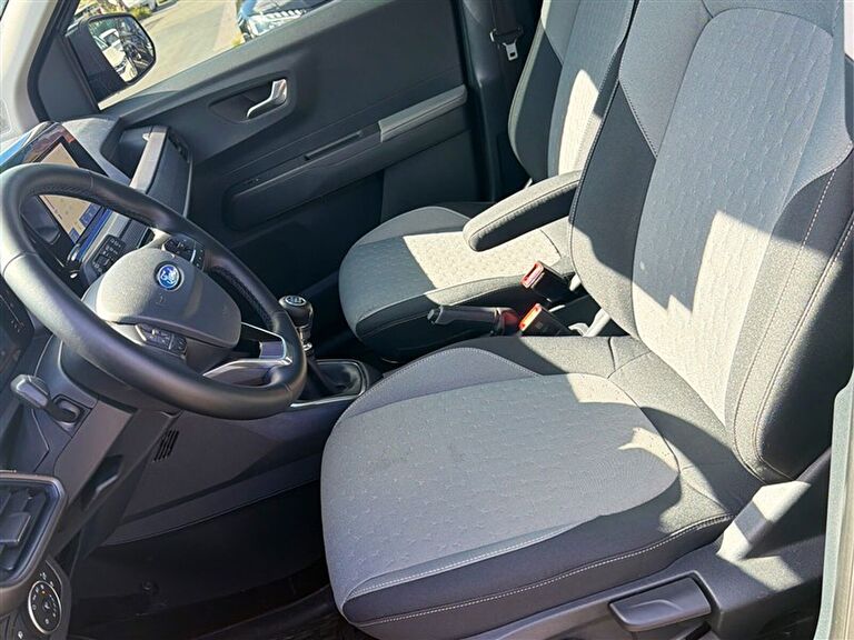 FORD TOURNEO COURIER