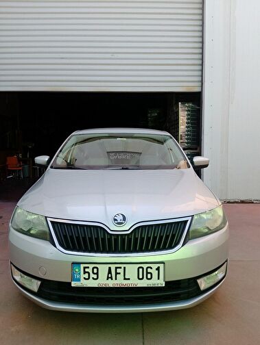 SKODA RAPID