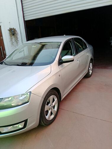 SKODA RAPID