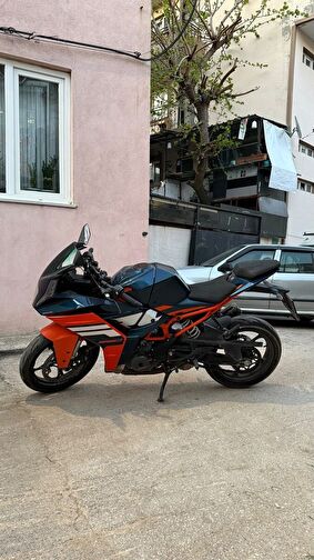 KTM 390 RC