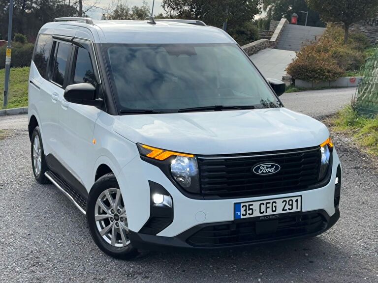 FORD TOURNEO COURIER