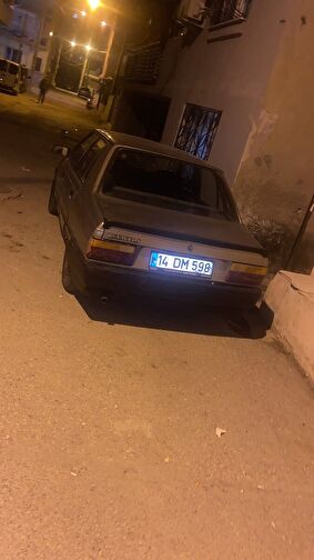 RENAULT R9