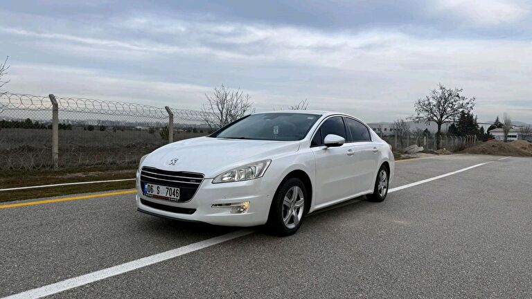 PEUGEOT 508