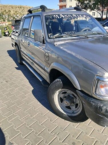 MAZDA B SERISI