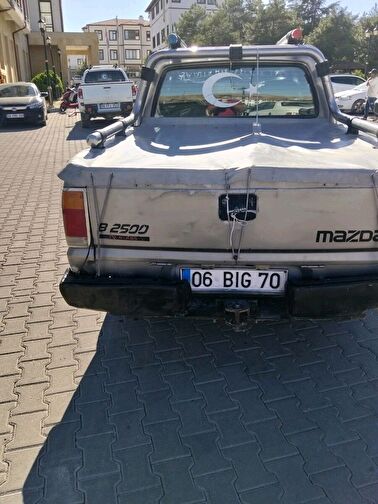 MAZDA B SERISI
