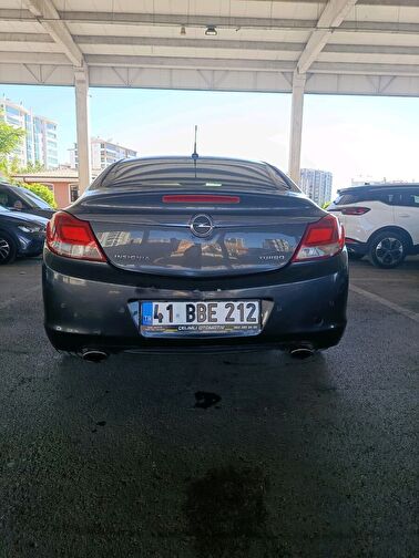 OPEL INSIGNIA