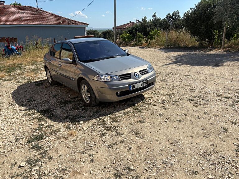RENAULT MEGANE