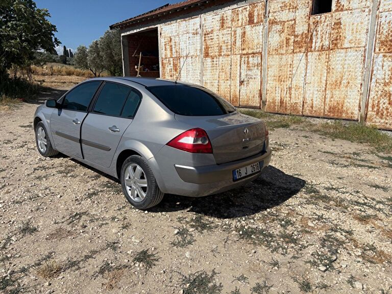 RENAULT MEGANE