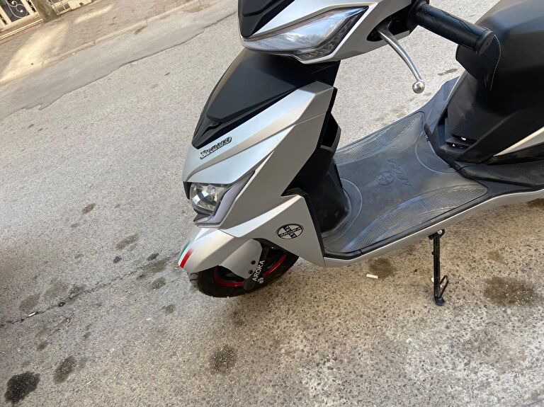 Arora Bravo 50