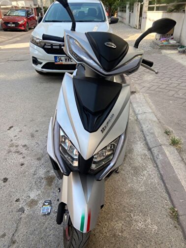 Arora Bravo 50
