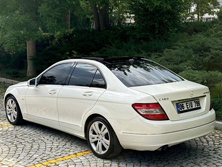 MERCEDES-BENZ C-SERISI
