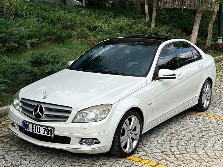 MERCEDES-BENZ C-SERISI