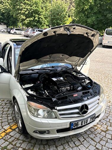 MERCEDES-BENZ C-SERISI