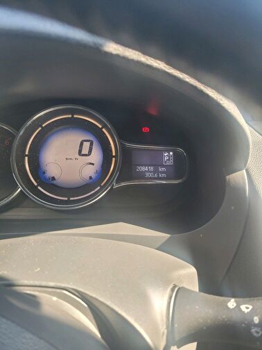 RENAULT FLUENCE