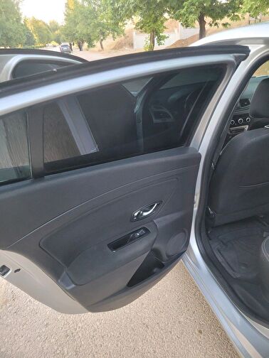 RENAULT FLUENCE