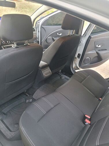 RENAULT FLUENCE