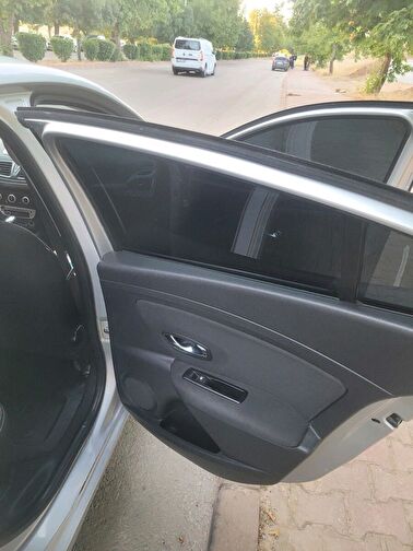RENAULT FLUENCE