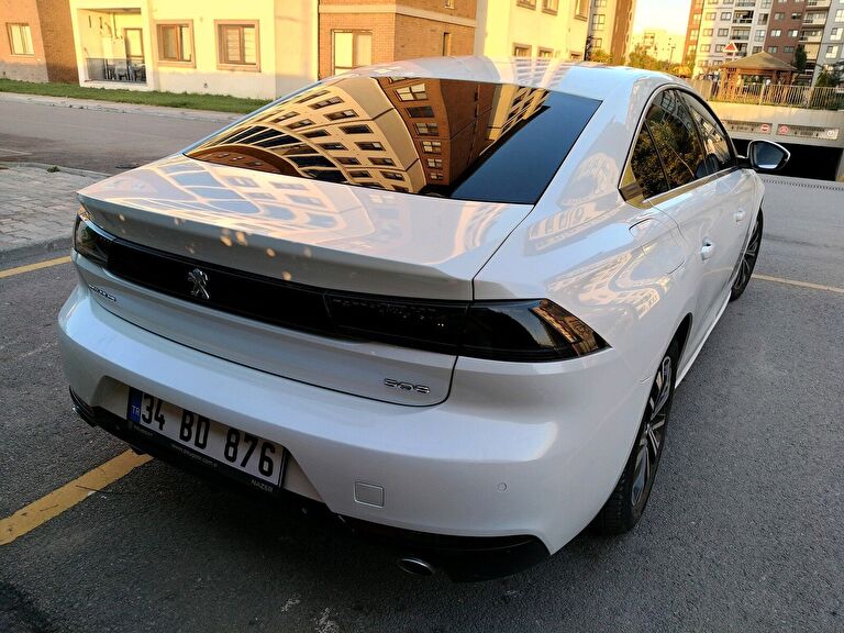 PEUGEOT 508