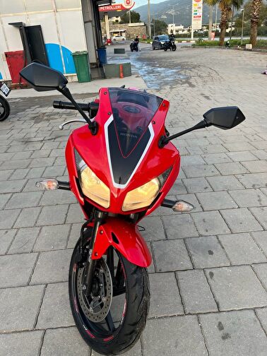Honda CBR 250 R