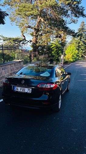 RENAULT FLUENCE