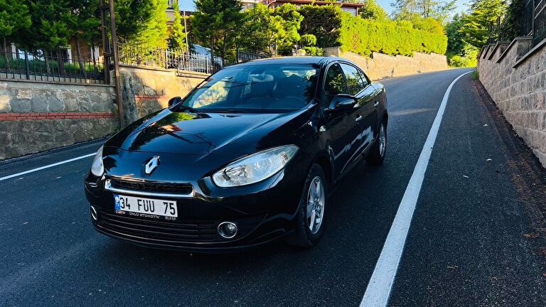 RENAULT FLUENCE