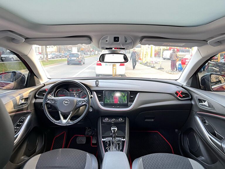 OPEL GRANDLAND X