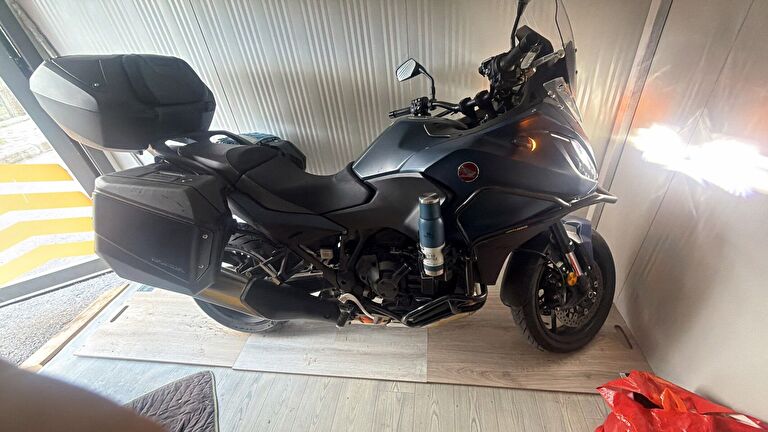 Honda NT 1100 DCT
