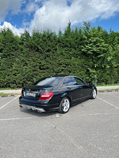 MERCEDES-BENZ C-SERISI