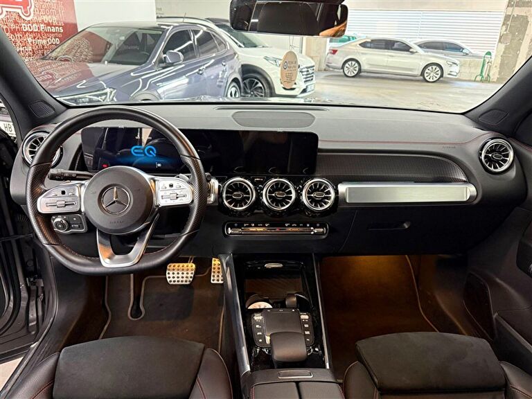 MERCEDES-BENZ EQB