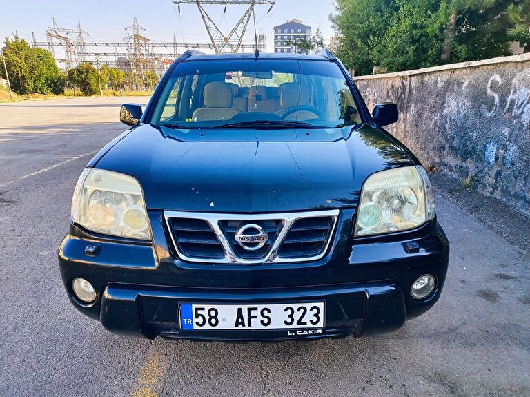 NISSAN X-TRAIL